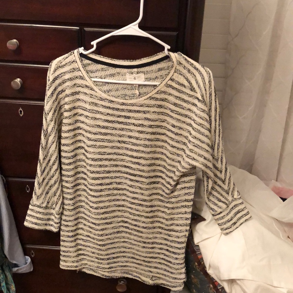 Lou and Grey cute top